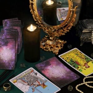 Ciseonik Classic Tarot Cards with-Guidebook - 78 Original Tarot Cards Deck Fortune Telling Game for BeginnersExpert Readers Astrology Tarot Deck Set Galaxy Theme