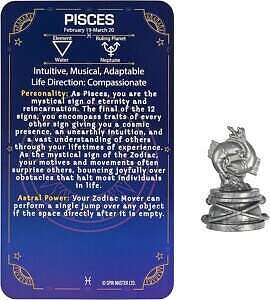 Spin Master Zodiac Clash, Strategic 3D Solar System Board Game, for 2 or 4 Players Aged 8 and Up Spin Master Zodiac Clash, Strategic 3D Solar System Board Game, for 2 or 4 Players Aged 8 and Up